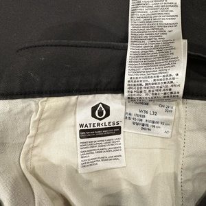 Dark grey Levi Twill pants 36/32 EUC
